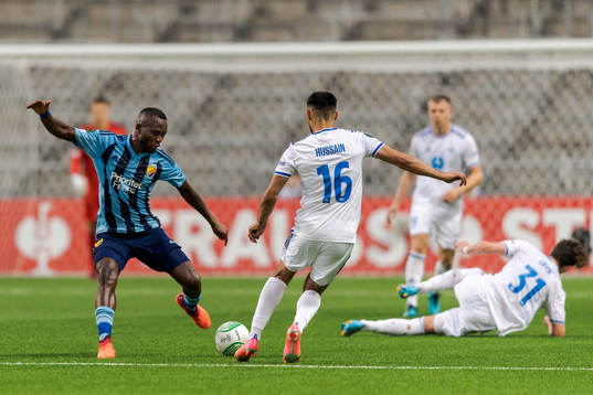 Emmanuel Banda of Djurgårdens Etzaz Hussain of Molde