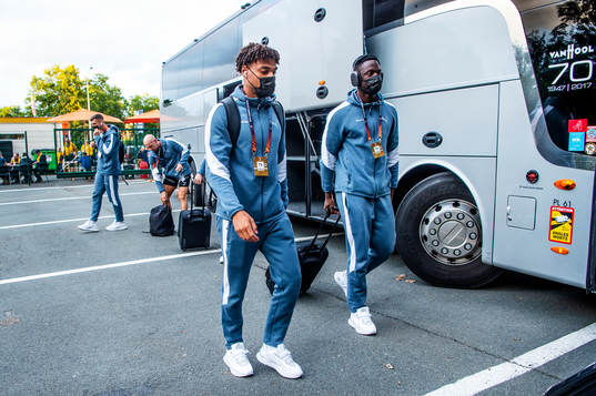 Joseph Ceesay and goalkeeper Ismael Diawara of Malmö FF