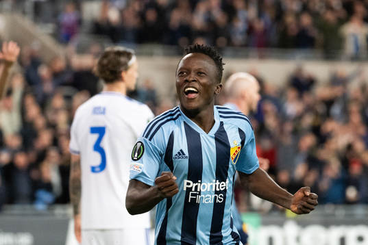 Amadou Doumbouya of Djurgården celebrate