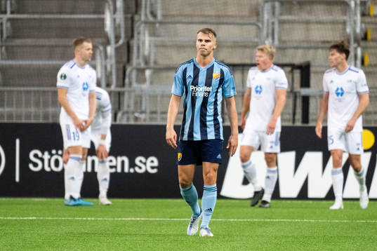 of Djurgården Elias Andersson looks dejected