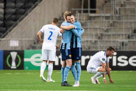 Piotr Johansson of Djurgården celebrates