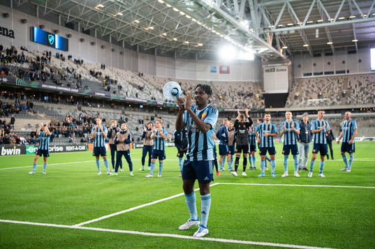 Joel Asoro of Djurgården celebrates
