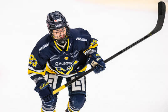 s Sanni Hakala
