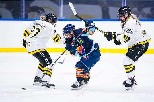 s Johanna Lagus och Agata Sarnovska
