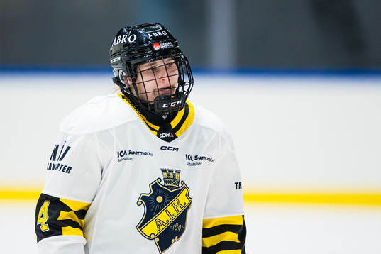 s Aino Karppinen
