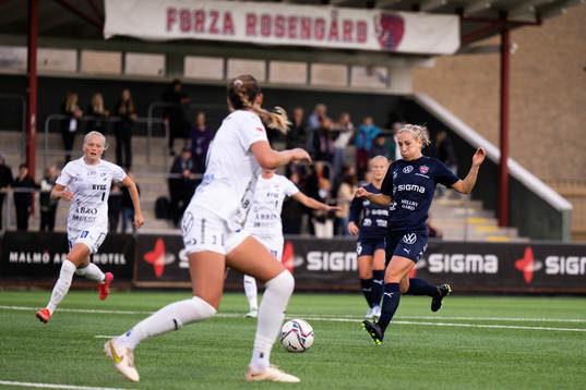 FC Rosengårds Mia Persson gör 1-1