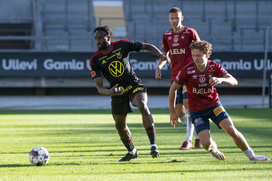 Östersunds Mansour Sinyan och Örgrytes Herman Sjögrell