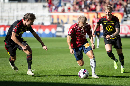 Östersunds Cesar Weilid , Örgrytes Hampus Dahlqvist  och