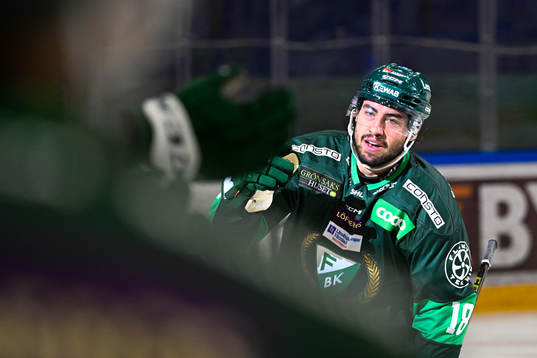 Färjestads Remi Elie jublar