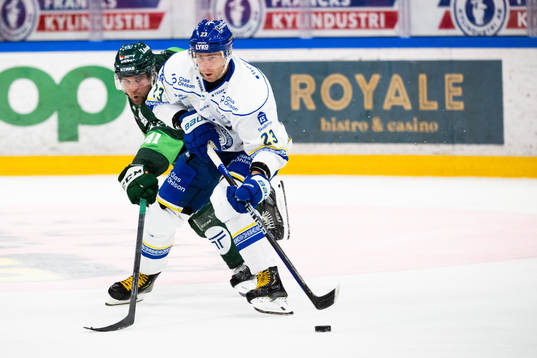 Färjestads Henrik Björklund och Leksands Mikael Ruohomaa