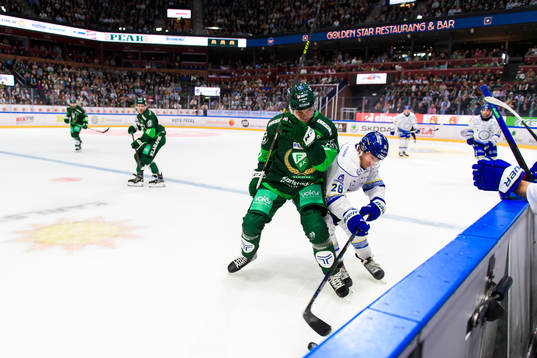 Färjestads Theodor Lennström och Leksands Justin Kloos
