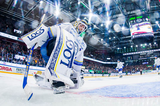 Leksands målvakt Kasimir Kaskisuo deppar