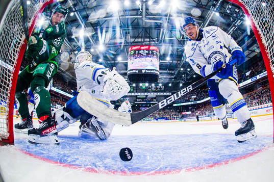 Bläddra bland fler bilder av Ishockey, SHL, Färjestad - Leksand