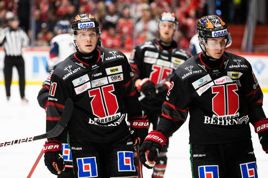 Örebros Linus Öberg deppar