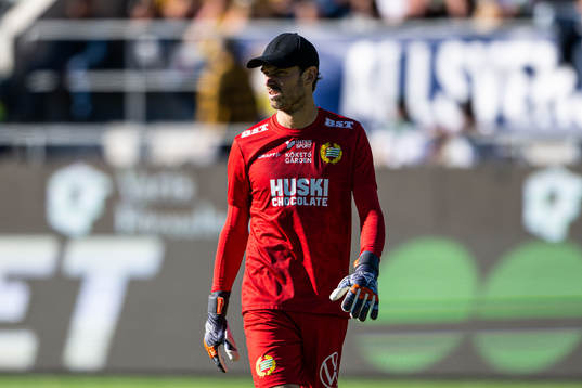 Hammarbys målvakt Davor Blazevic