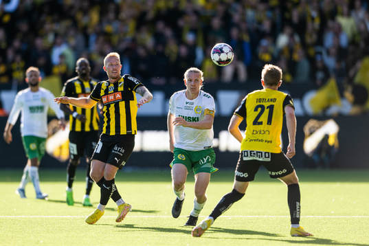 Häckens Mikkel Rygaard Jensen och Hammarbys Gustav