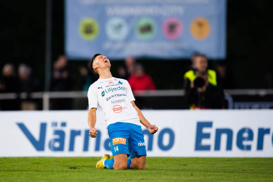Värnamos Marcus Antonsson jublar