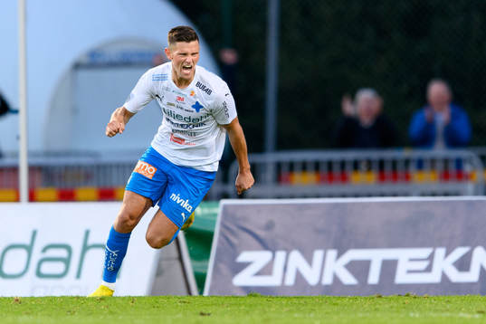 Värnamos Marcus Antonsson jublar