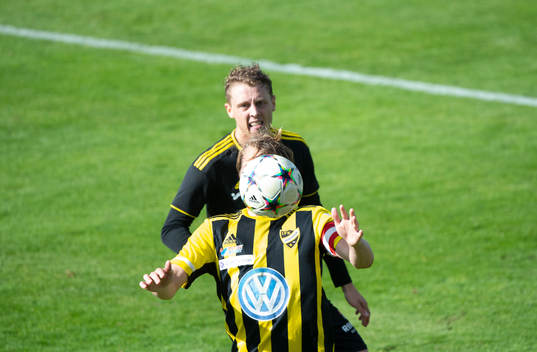 IFK Hässleholms Robin Strömberg i matchen i div. 2 mellan