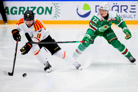 Brynäs Johan Larsson och Rögles Samuel Jonsson