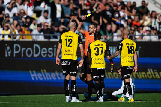 Häckens Valgeir Fridriksson och Ibrahim Sadiq tilldelas