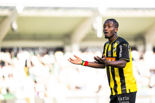 Häckens Ibrahim Sadiq reagerar