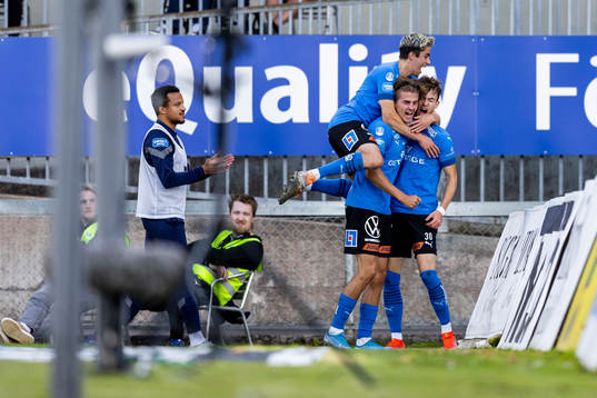 Halmstads Emil Tot Wikström, Erik Ahlstrand och Alexander