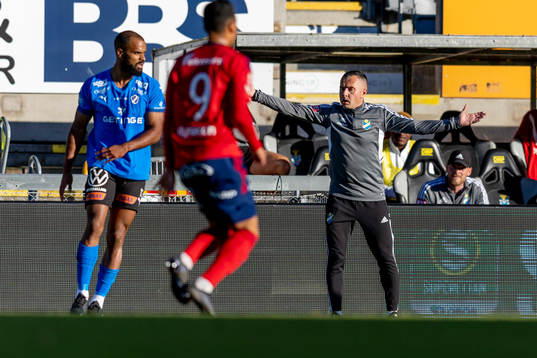 Östers tränare Srdjan Tufegdzic