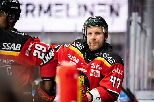 Luleås Leo Komarov värmer upp