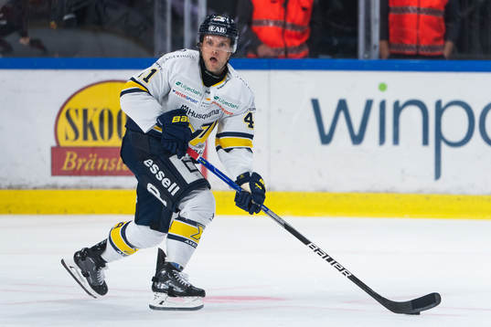 HV71s Chad Billins