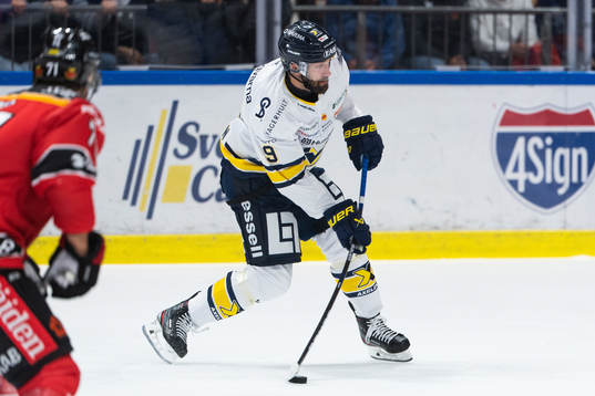 HV71s Taylor Matson
