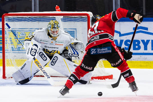 HV71s målvakt Joni Ortio
