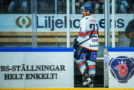 Växjös Brian Cooper visas ut