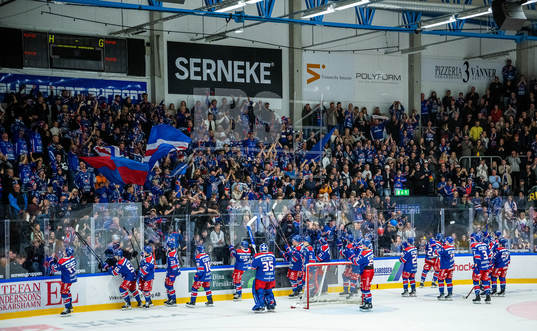 Oskarshamns spelare jublar