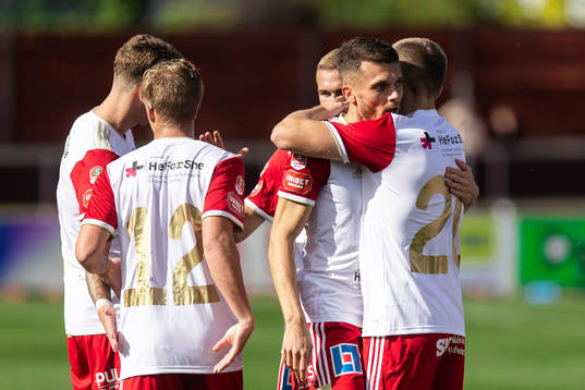 Skövde AIKs Yoann Fellrath jublar