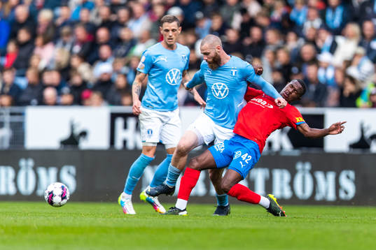 Malmö FFs Jo Inge Berget och Helsingborgs Diego Cesar De