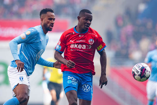 Malmö FFs Isaac Kiese Thelin och Helsingborgs Diego Cesar