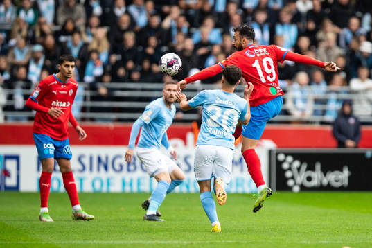 Malmö FFs Moustafa Zeidan och Helsingborgs Abdul Rahman