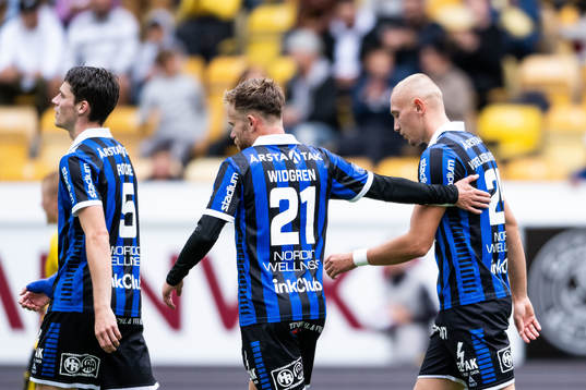 Sirius Jakob Voelkerling Persson deppar