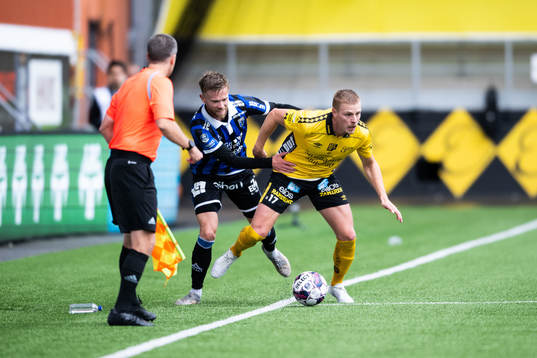 Sirius Dennis Widgren och Elfsborgs Per Frick