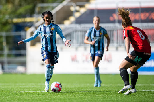 Djurgårdens Linda Maserame Motlhalo och Brommapojkarnas