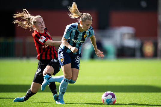 Brommapojkarnas Ida Bengtsson och Djurgårdens Sara Olai