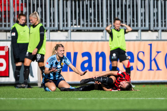Brommapojkarnas Frida Thörnqvist har ont