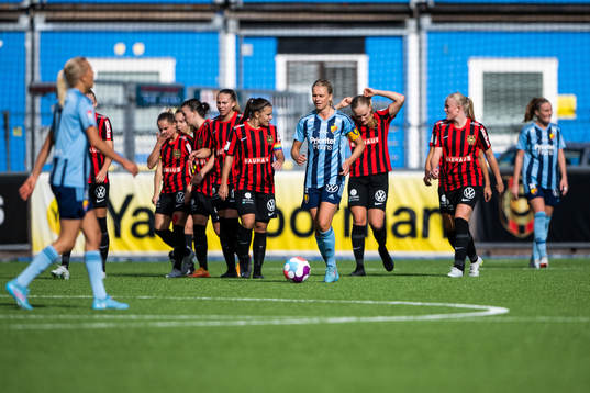 Djurgårdens Nellie Lilja deppar