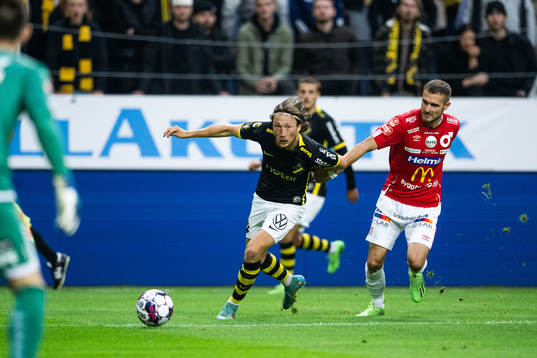AIKs Axel Björnström och Degerfors Christos Gravius