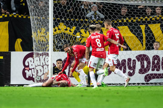 Degerfors Rasmus Örqvist har ont