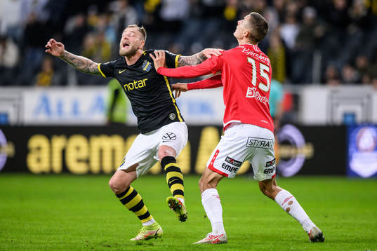 AIKs John Guidetti och Degerfors Gustaf Lagerbielke