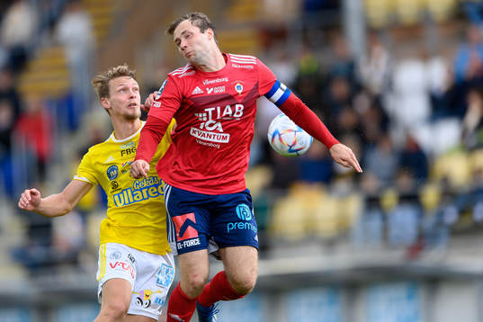 Falkenbergs Robin Hofsö och Vänersborgs Fabian Falkstrand