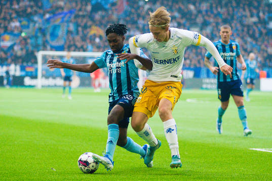 Djurgårdens Joel Asoro och IFK Göteborgs Johan Bångsbo
