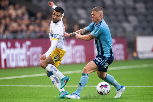 IFK Göteborgs Alai Hussain Ghasem och Djurgårdens Victor
